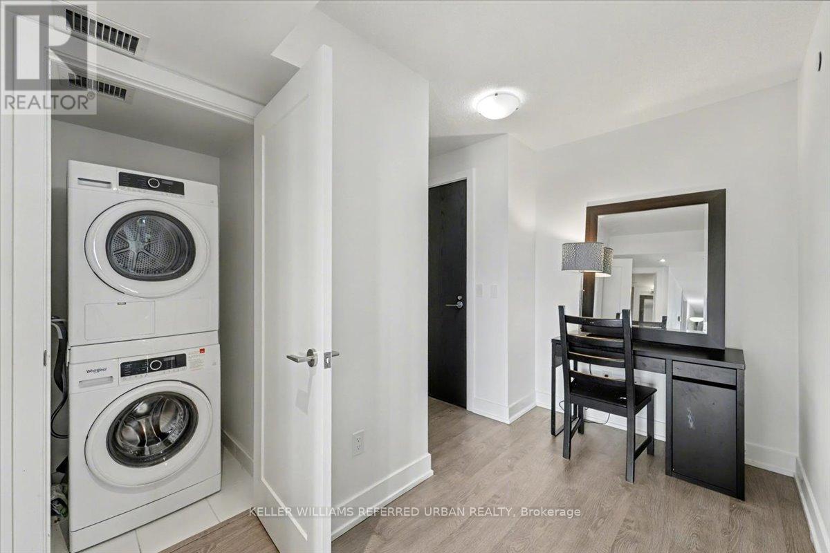 1309 - 7 MABELLE AVENUE