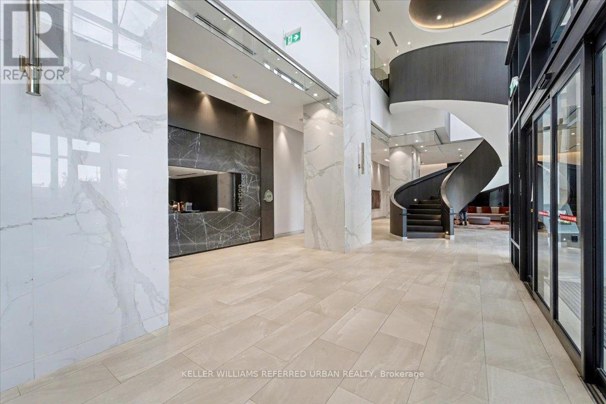 1309 - 7 MABELLE AVENUE