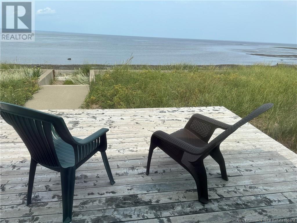 345 Bayshore Drive