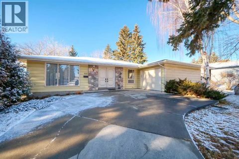 616 Dalmeny Hill NW Calgary AB T3A1T6
