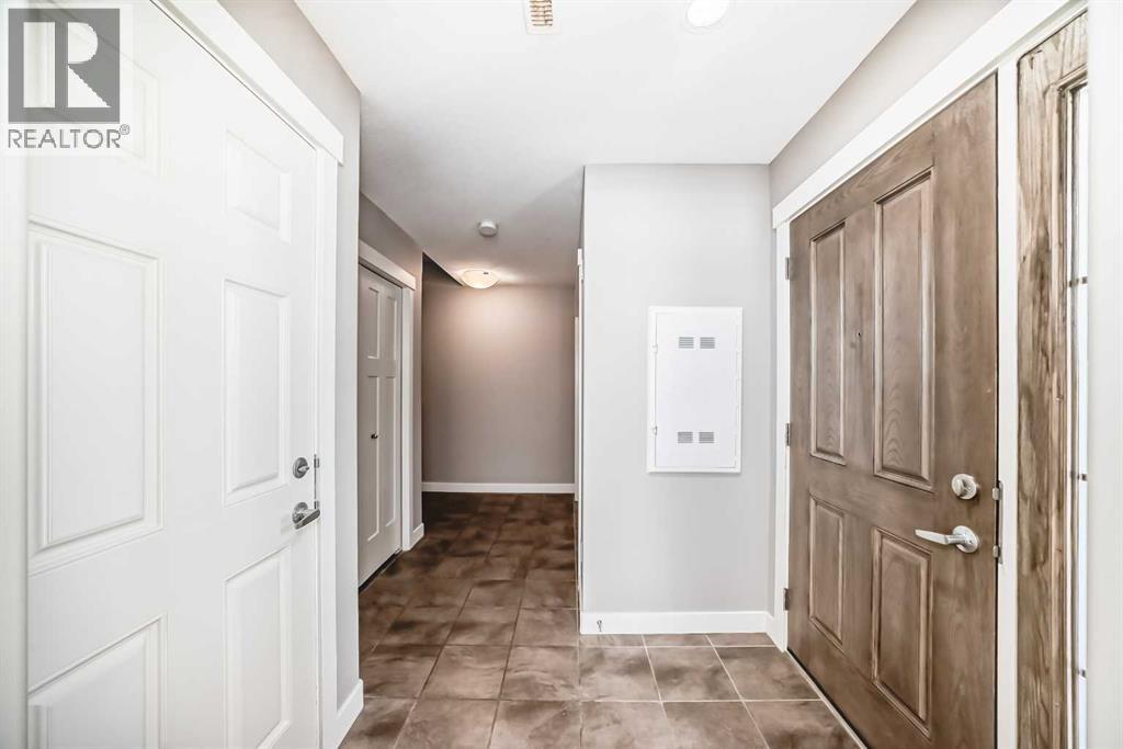 201 Evanston Manor NW