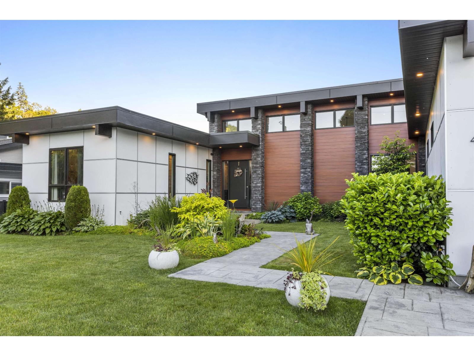 464 ALDER AVENUE|Harrison Hot Springs