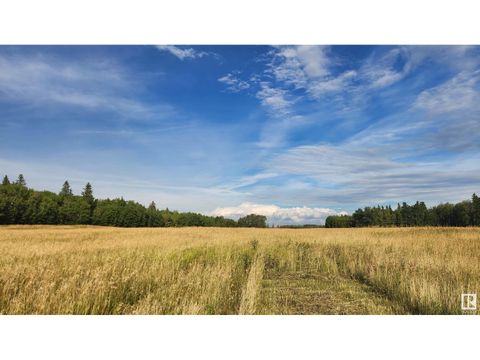 52135 Range Road 222 Rural Strathcona County AB T8C1A1