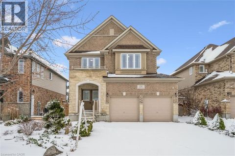 130 COOPERSHAWK Street Kitchener ON N2K4J3