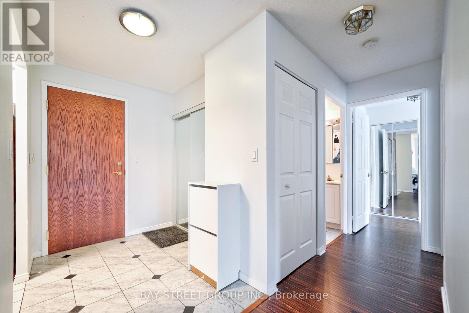 106 - 18 PEMBERTON AVENUE