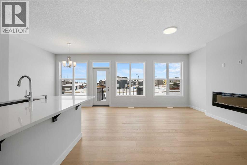 327 Legacy Reach Common SE