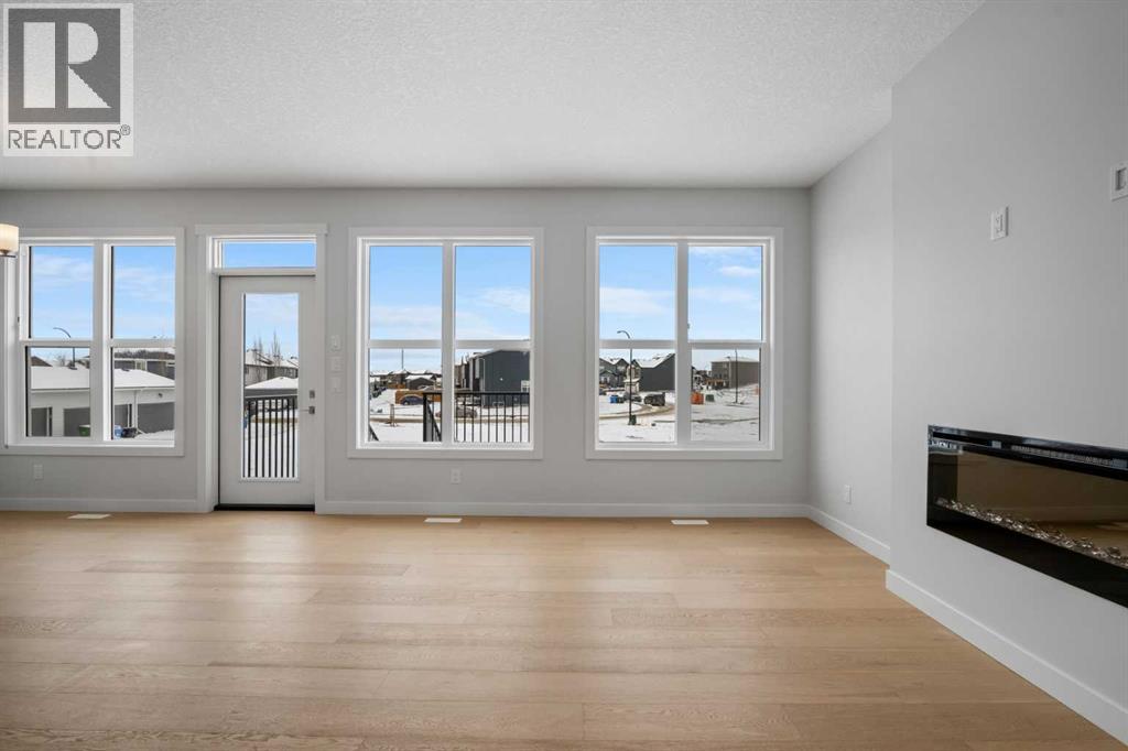 327 Legacy Reach Common SE