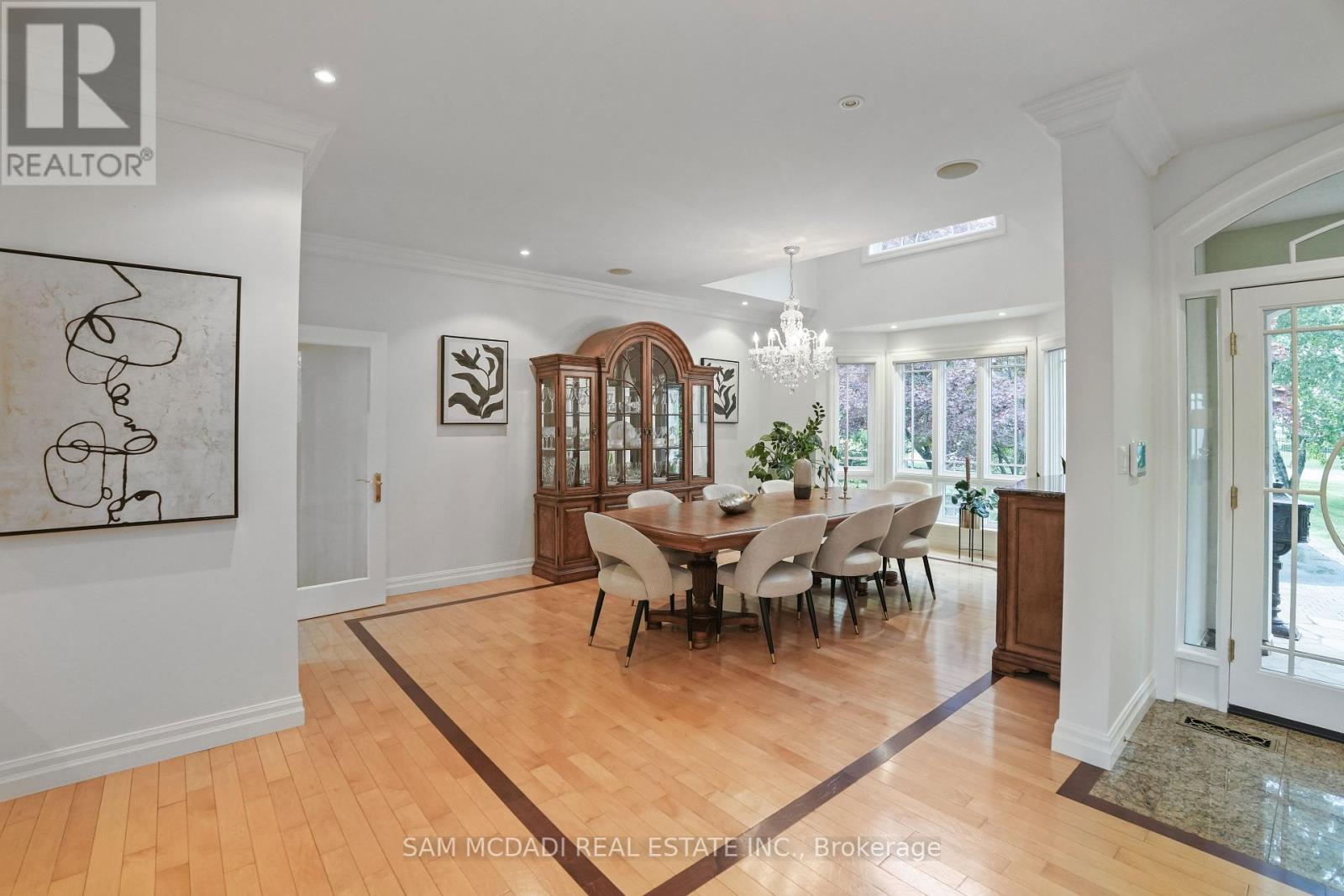 1382 ALDO DRIVE