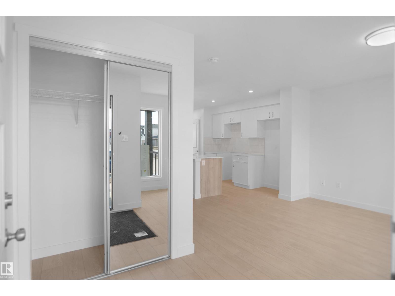 37 Leawood LI