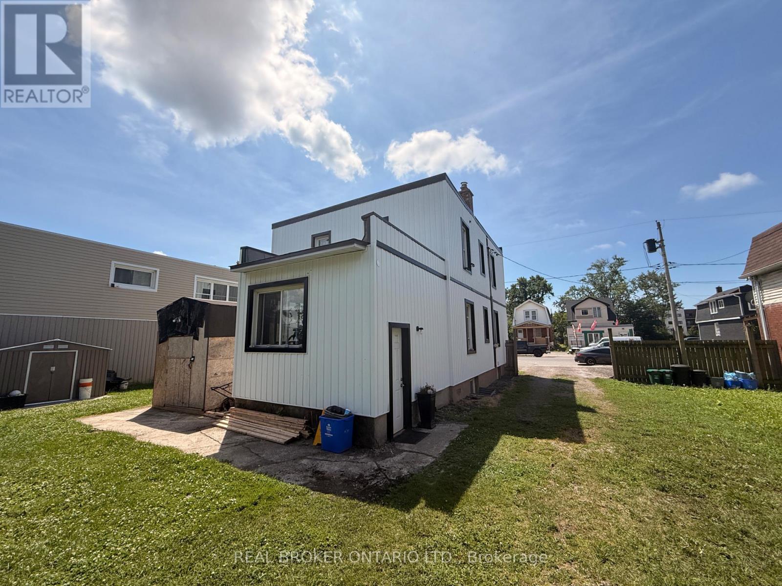462 EAST MAIN STREET