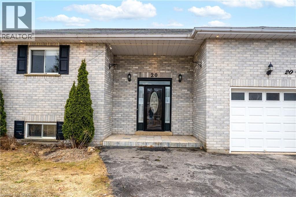 20 WASAGA SANDS Drive