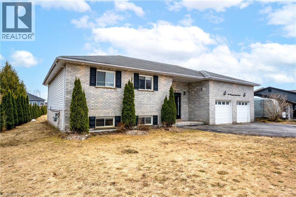 20 WASAGA SANDS Drive