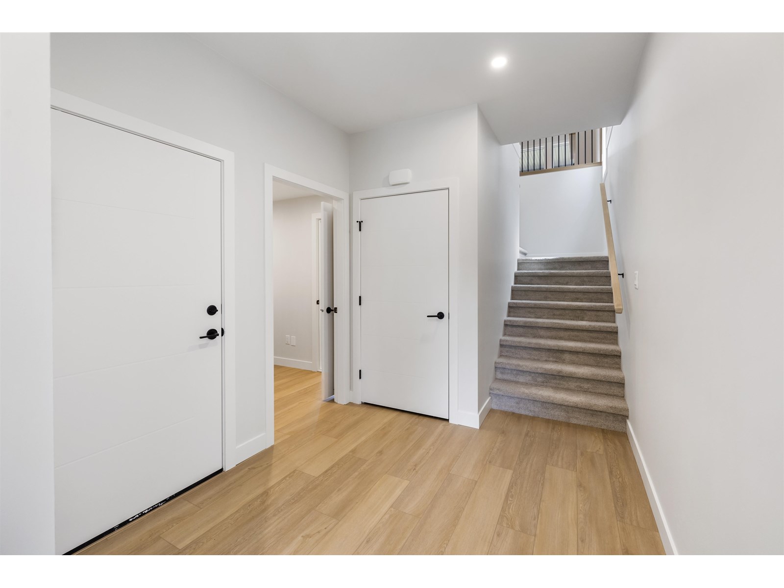 9376 MCNAUGHT ROAD|Chilliwack Proper East