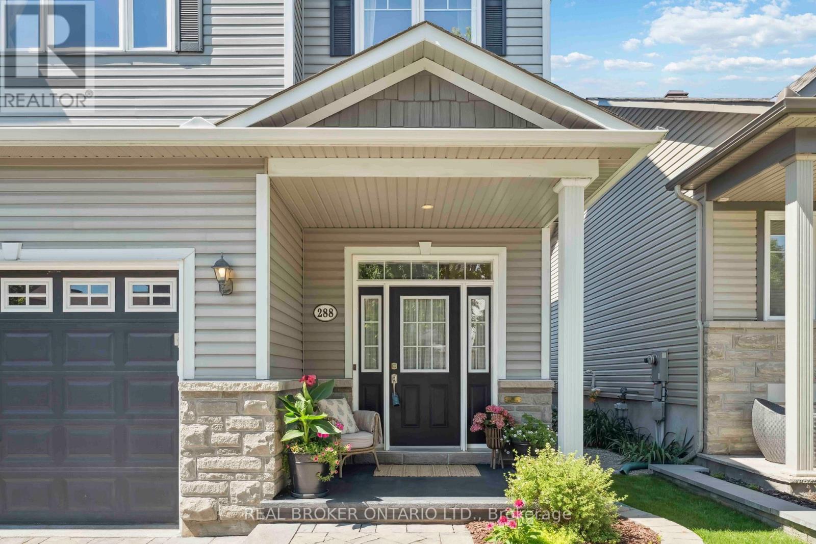 288 HARTHILL WAY