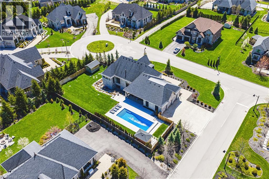 38 VISSER Drive
