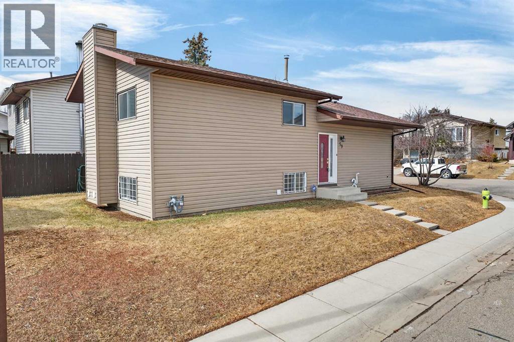 59 Taraglen Court NE