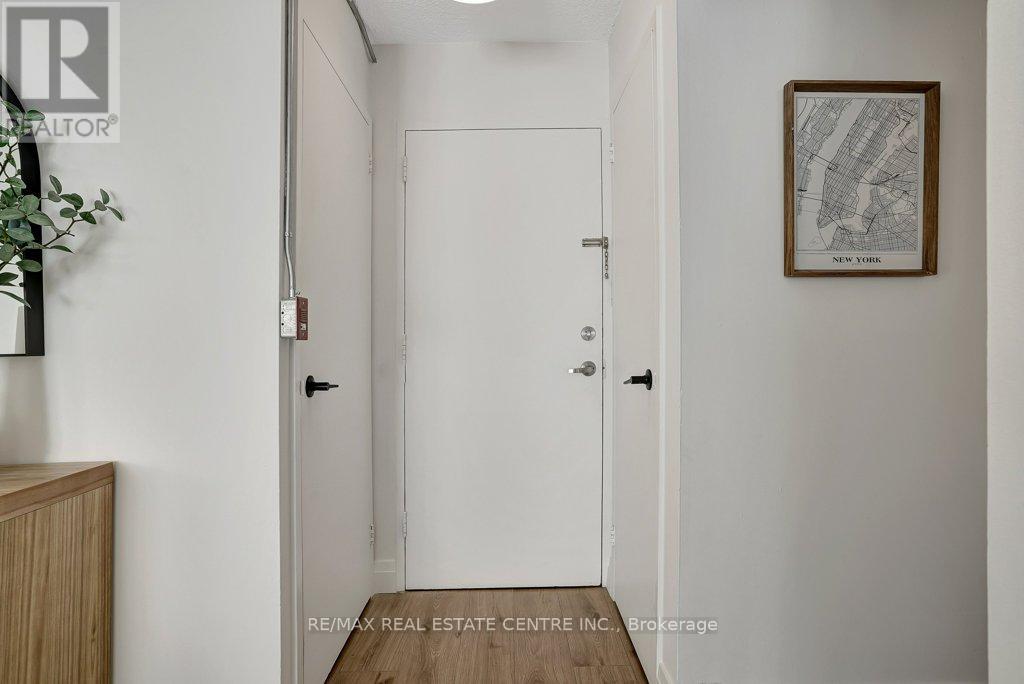 107 - 1100 COURTLAND AVENUE E