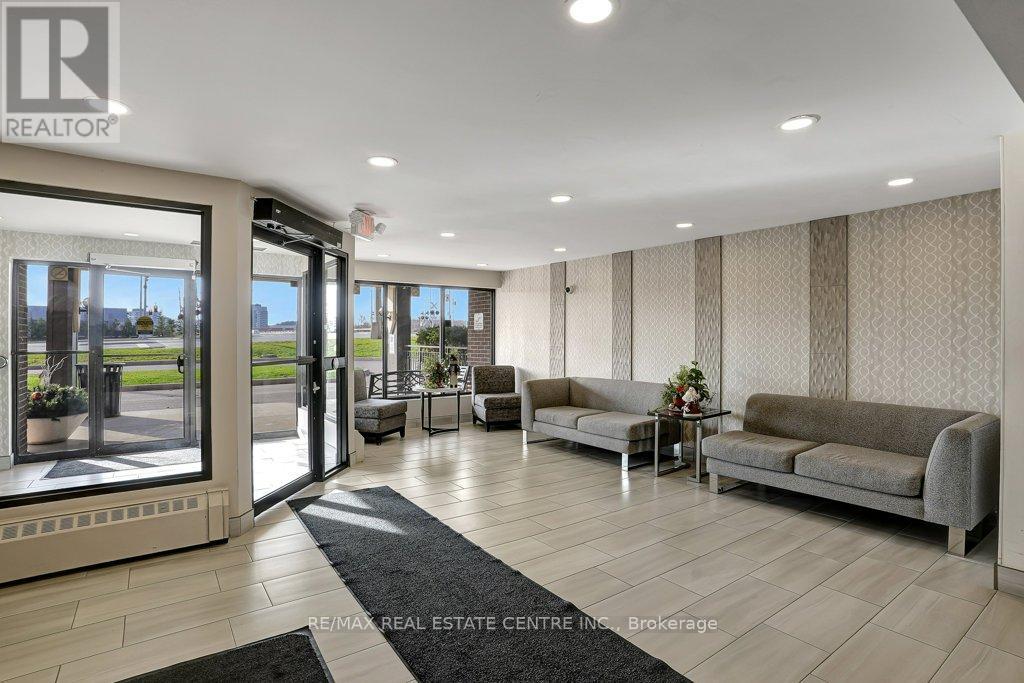 107 - 1100 COURTLAND AVENUE E