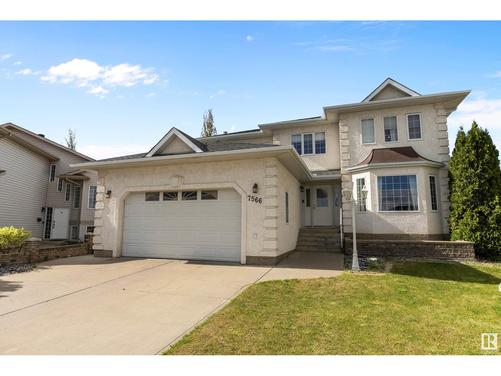 7566 165A AV NW