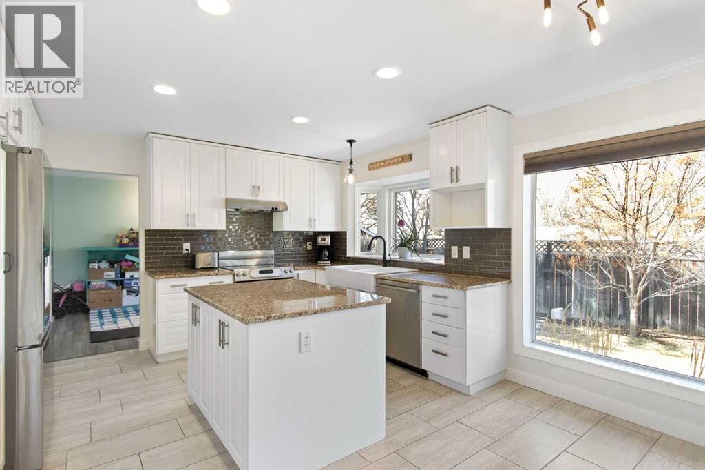 656 Willow Brook Drive SE