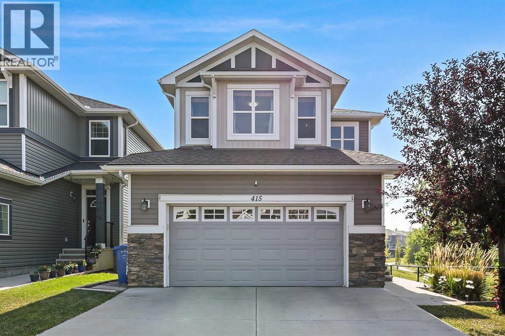 415 Auburn Bay Avenue SE