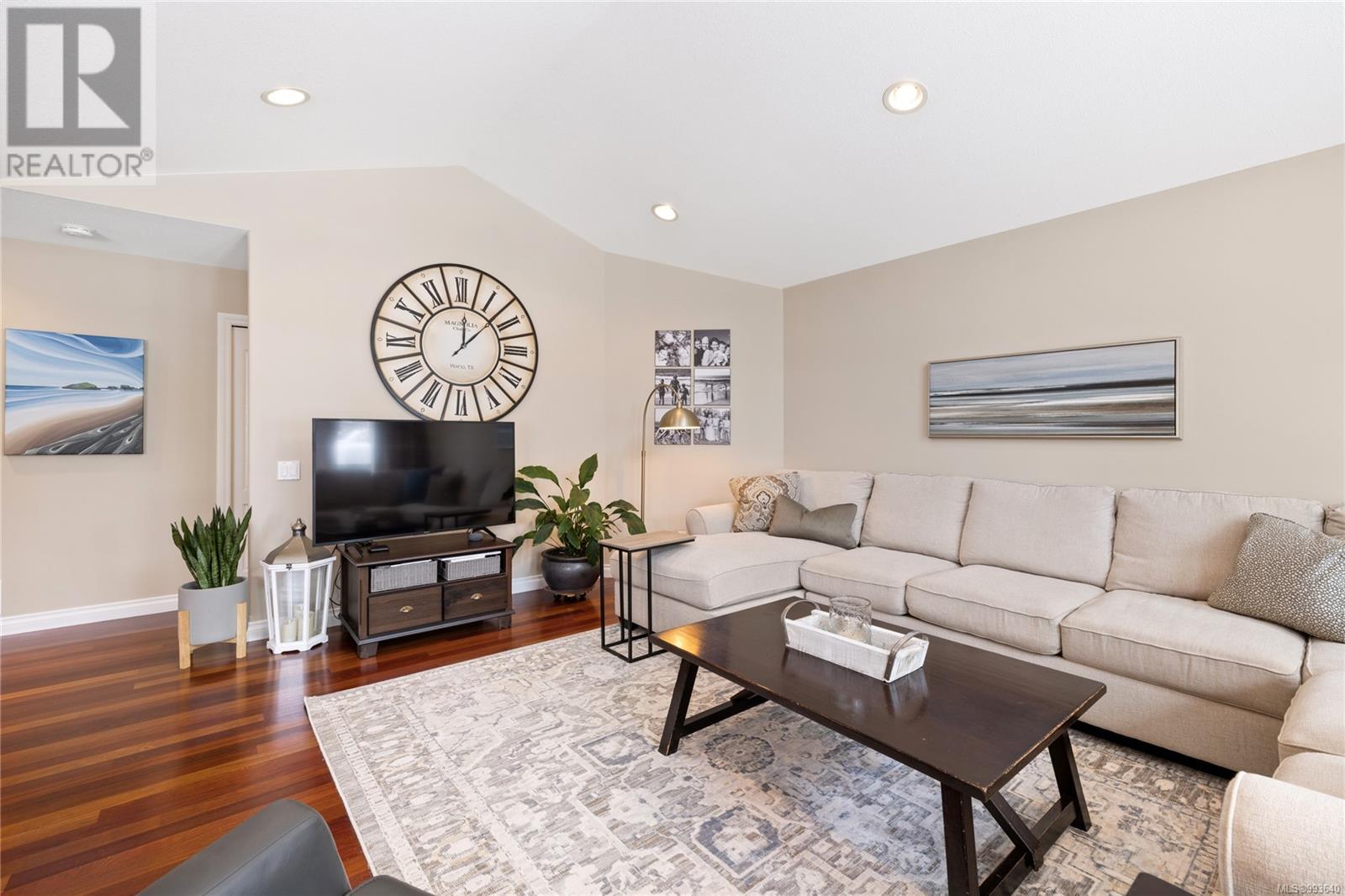2438 Andover Rd