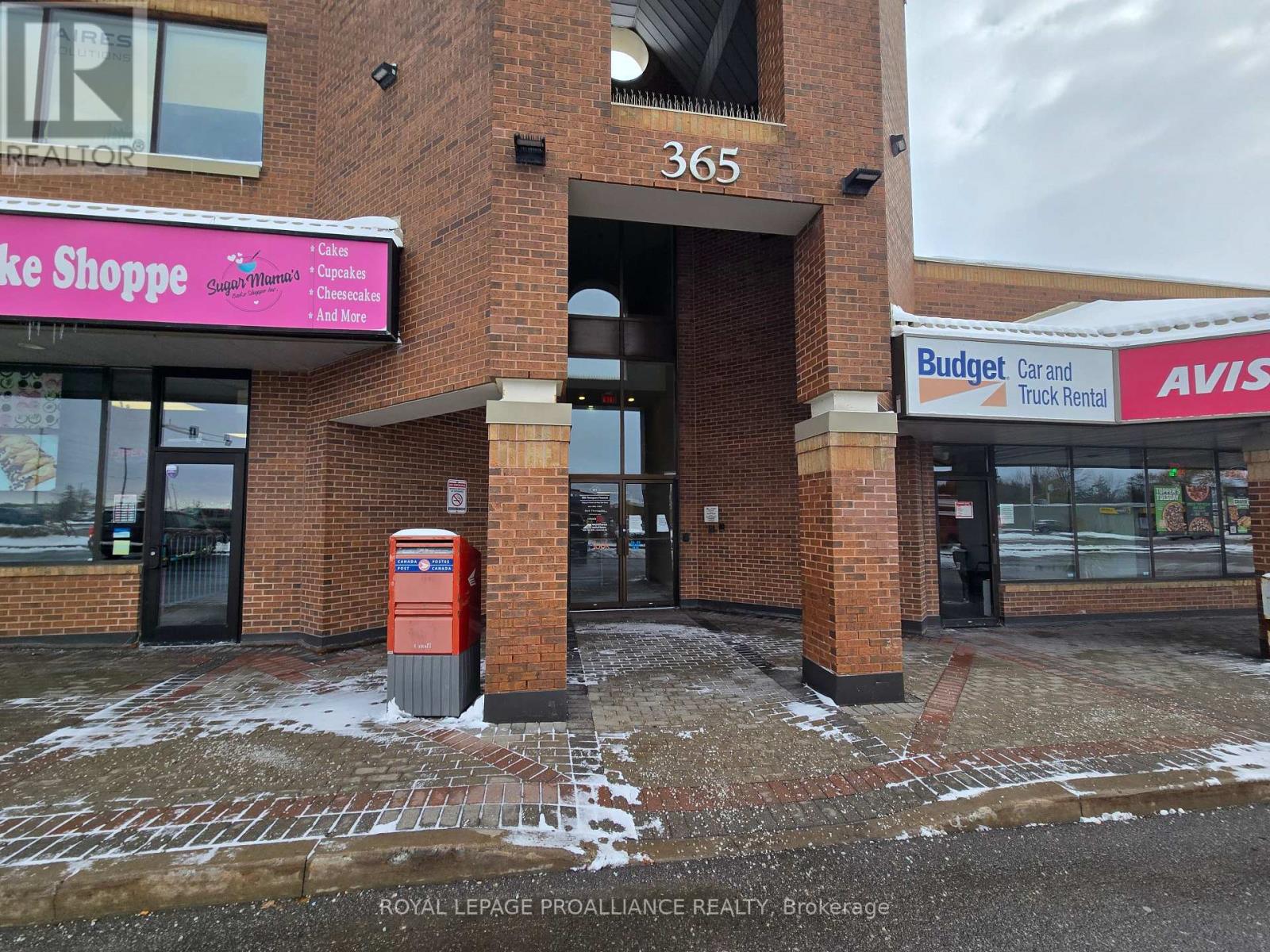 210 - 365 NORTH FRONT STREET N