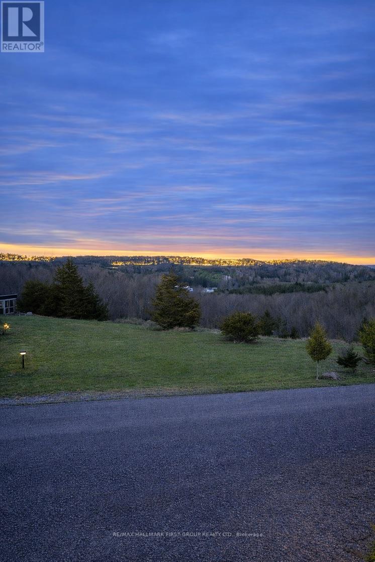 635 NORTHUMBERLAND HEIGHTS ROAD