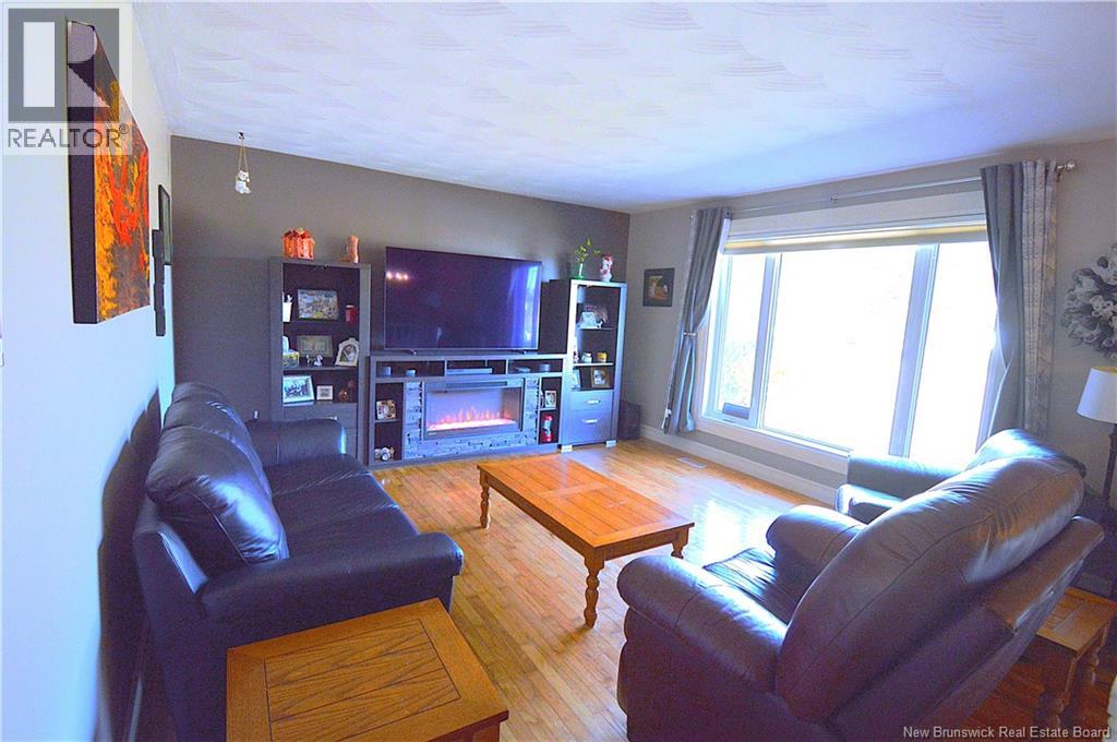 671 Main St. - Photo 4