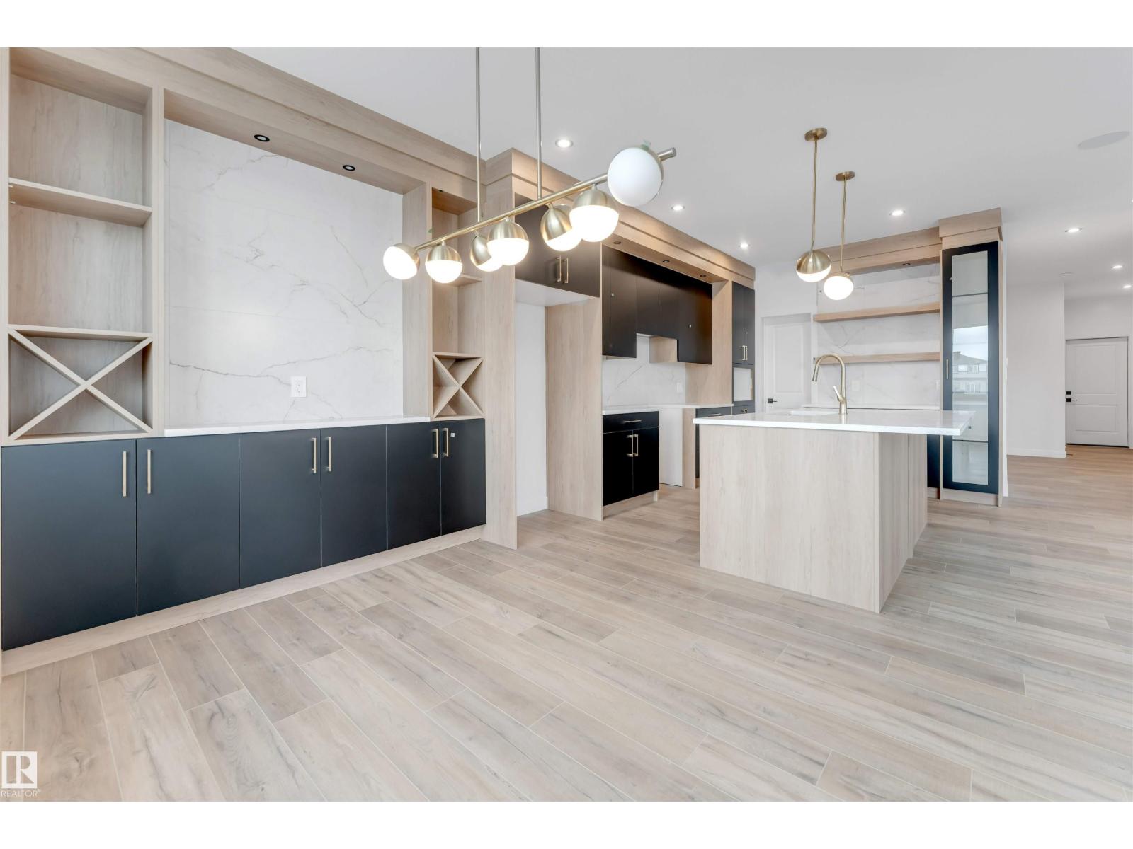 22 MEADOWGROVE LD