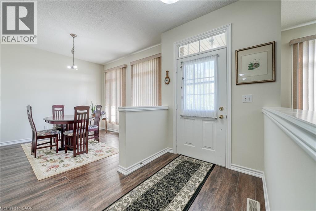 667 SOUTHWOOD Way Unit# 2