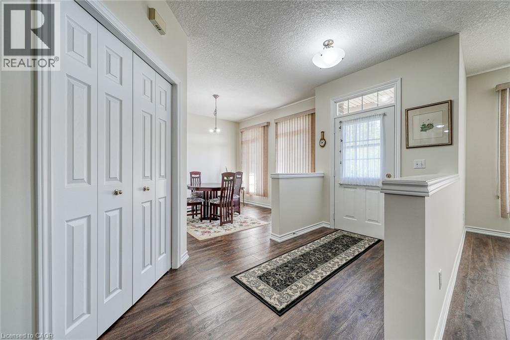 667 SOUTHWOOD Way Unit# 2