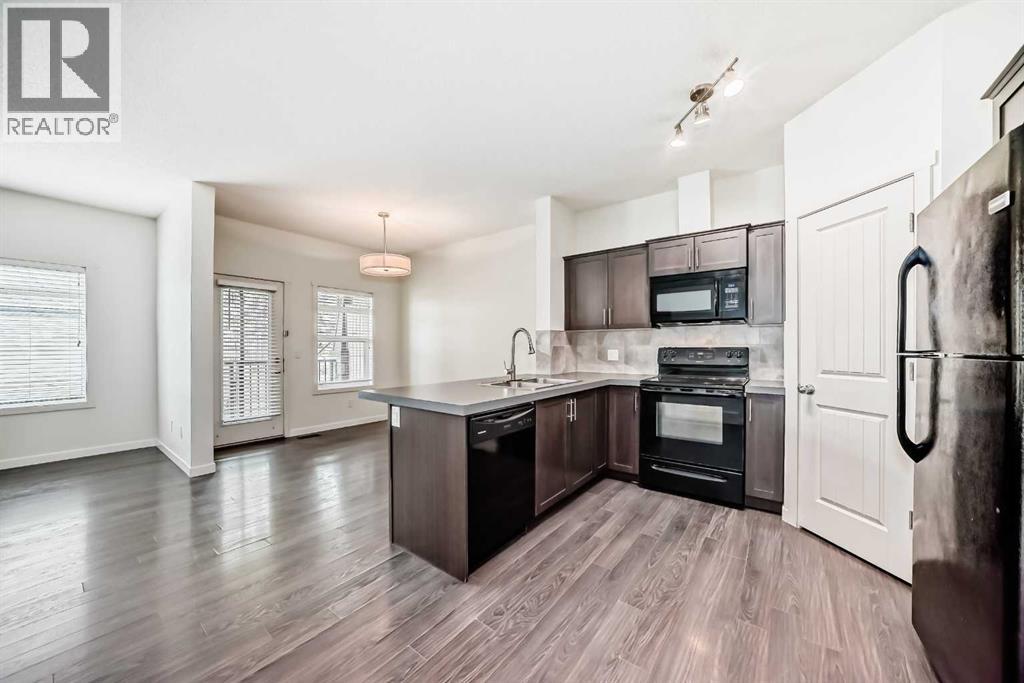 76 Copperpond Landing SE