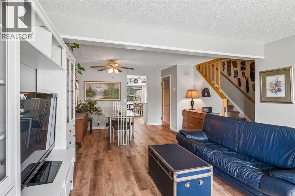 47 Cedargrove Way SW
