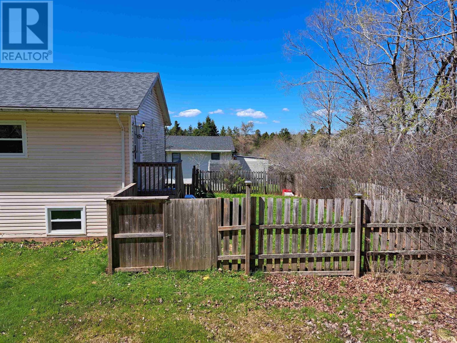 A & B 29 Schirra Close