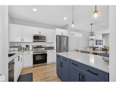 429 Pioneer Road Spruce Grove AB T7X0T2