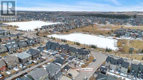16 Legacy Mews SE Calgary AB T2X0W3