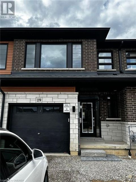 19 - 448 BLACKBURN DRIVE E Brantford ON N3T0X2