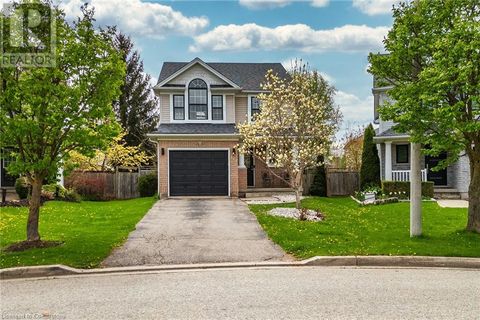 172 DALECROFT Place Waterloo ON N2T2T1
