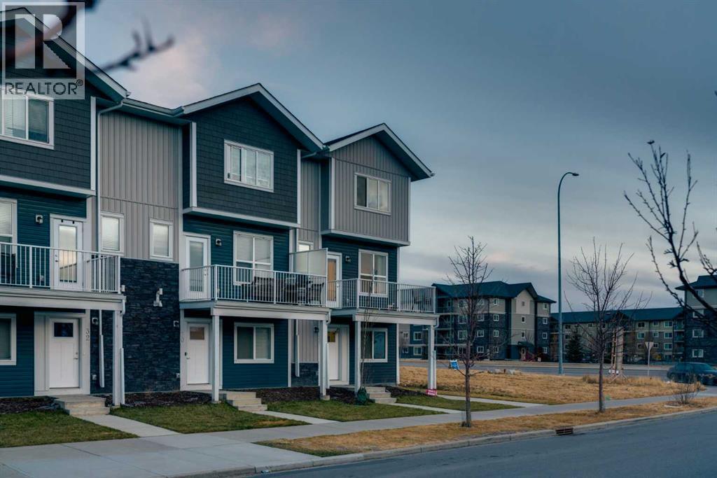 28 Redstone Boulevard NE