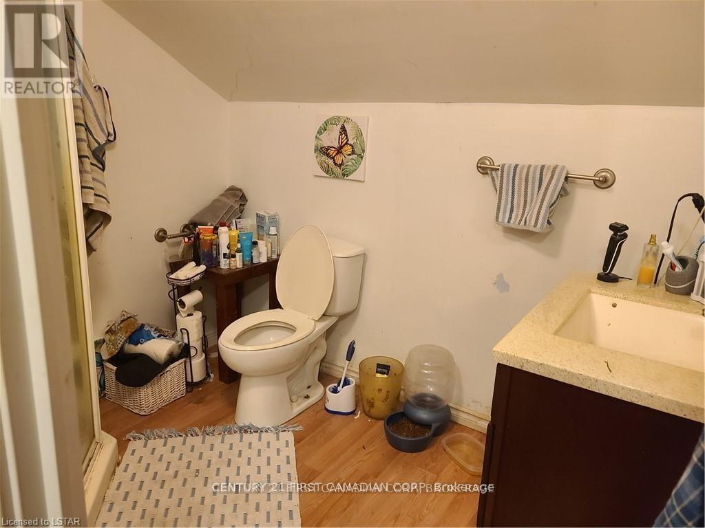 3226 WESTMINSTER DRIVE