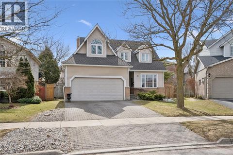 39 CELIA Crescent Guelph ON N1G4R4