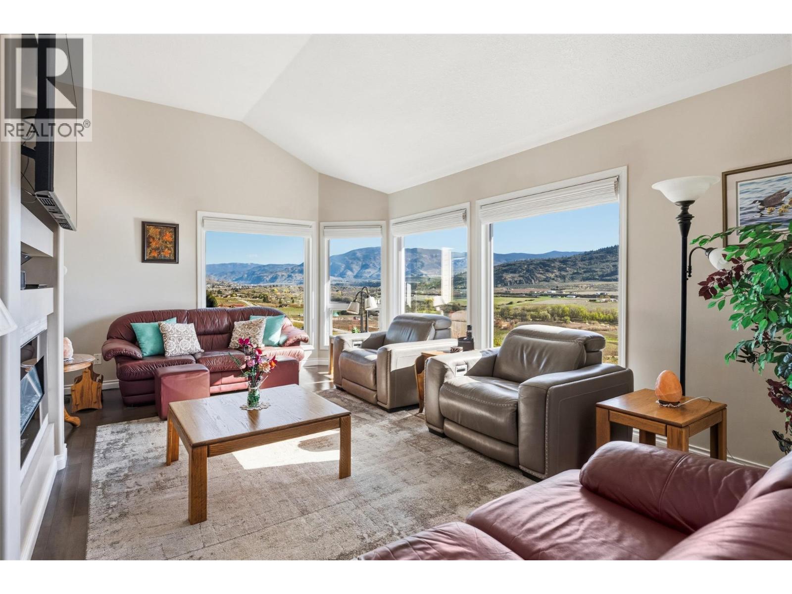 600 PONDEROSA Road