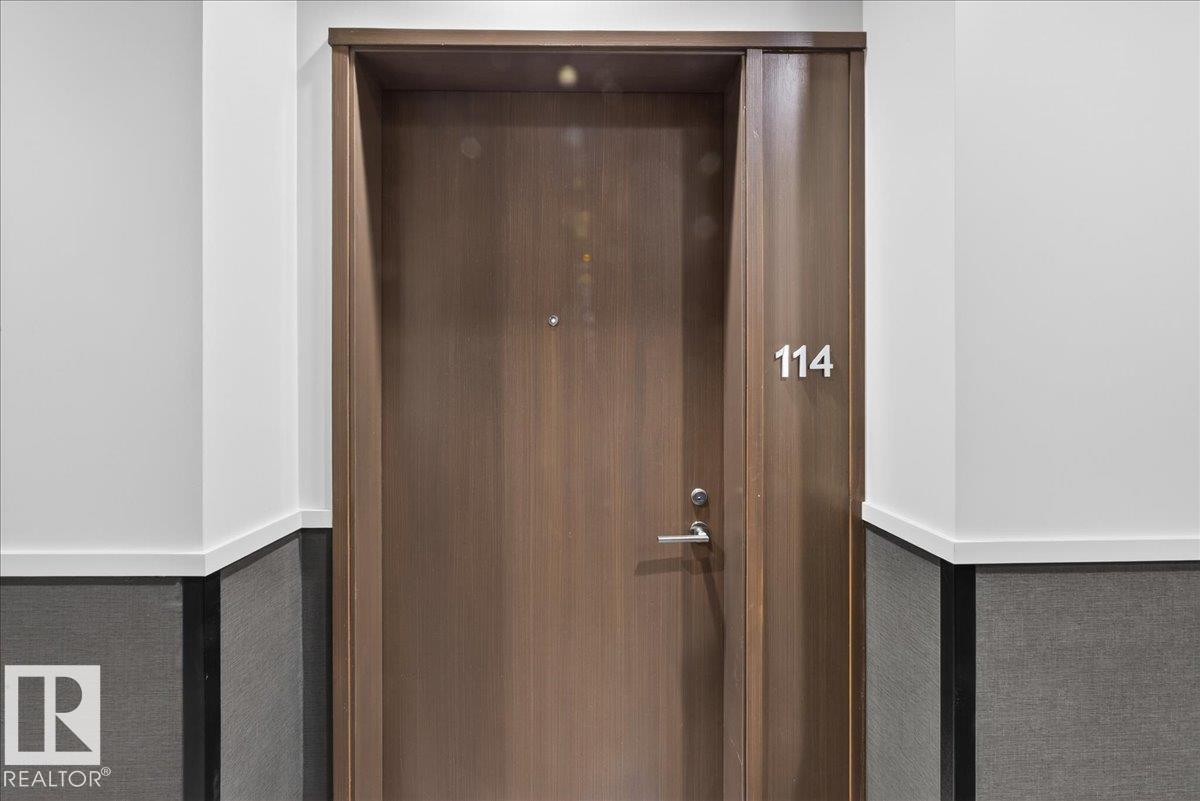 #114 2504 109 ST NW