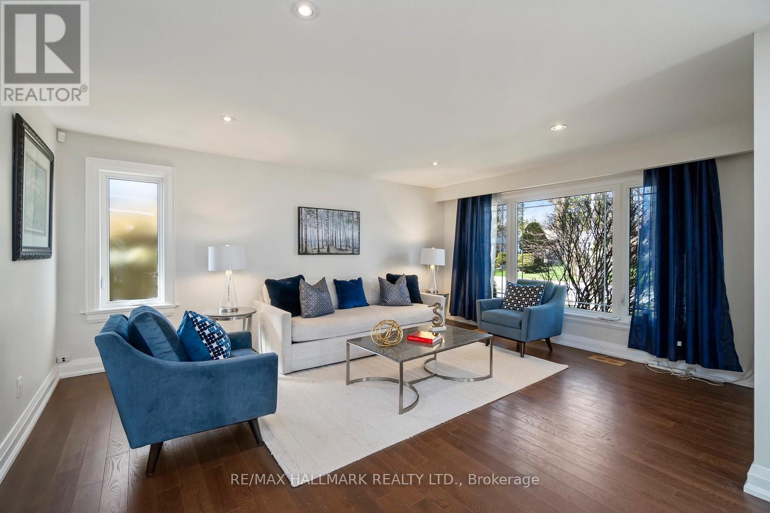 37 LEWIN CRESCENT