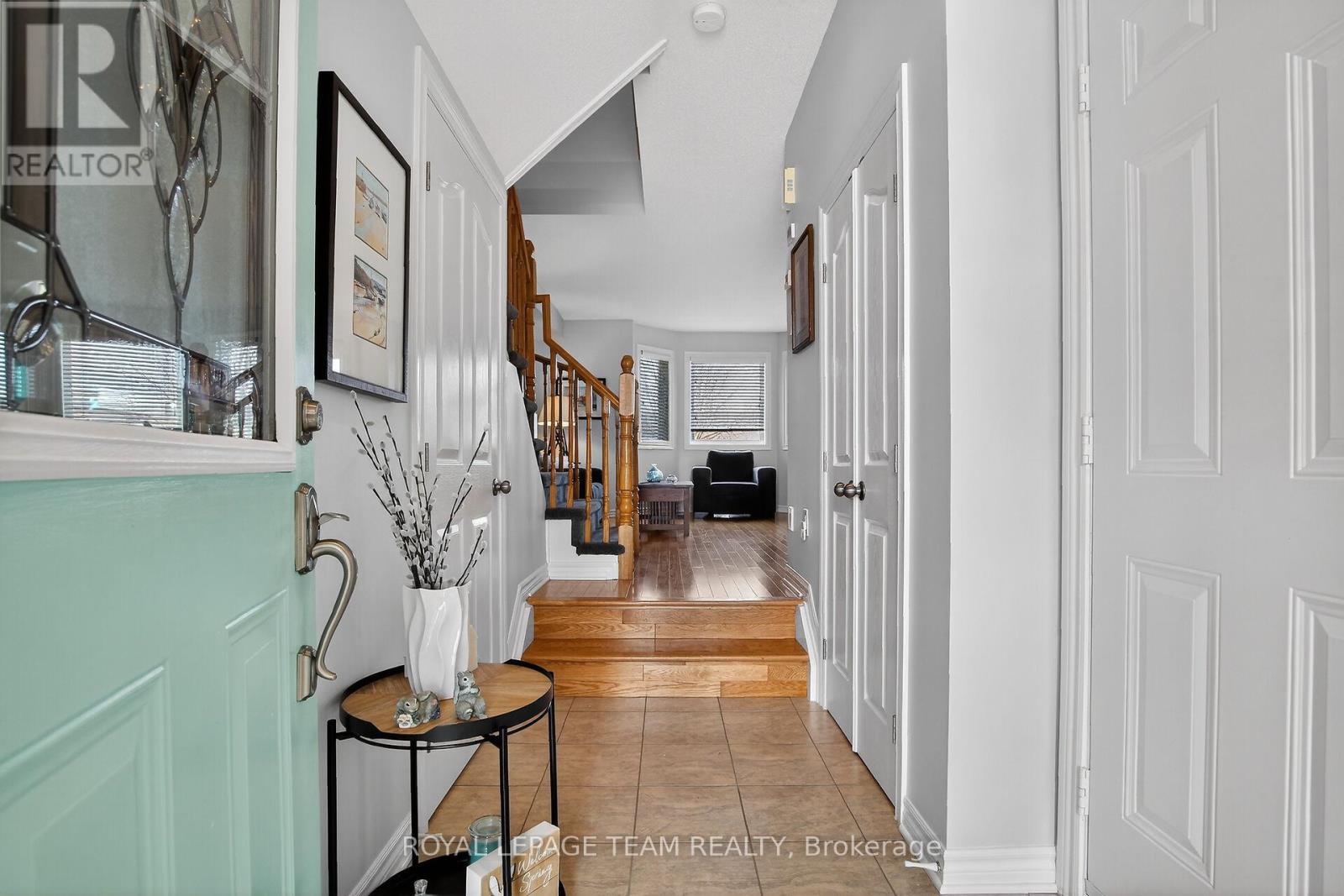 114 TANDALEE CRESCENT