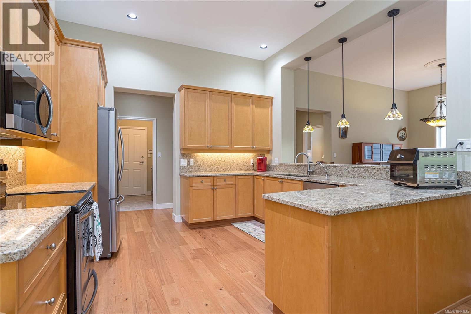 1384 Cape Cod Dr