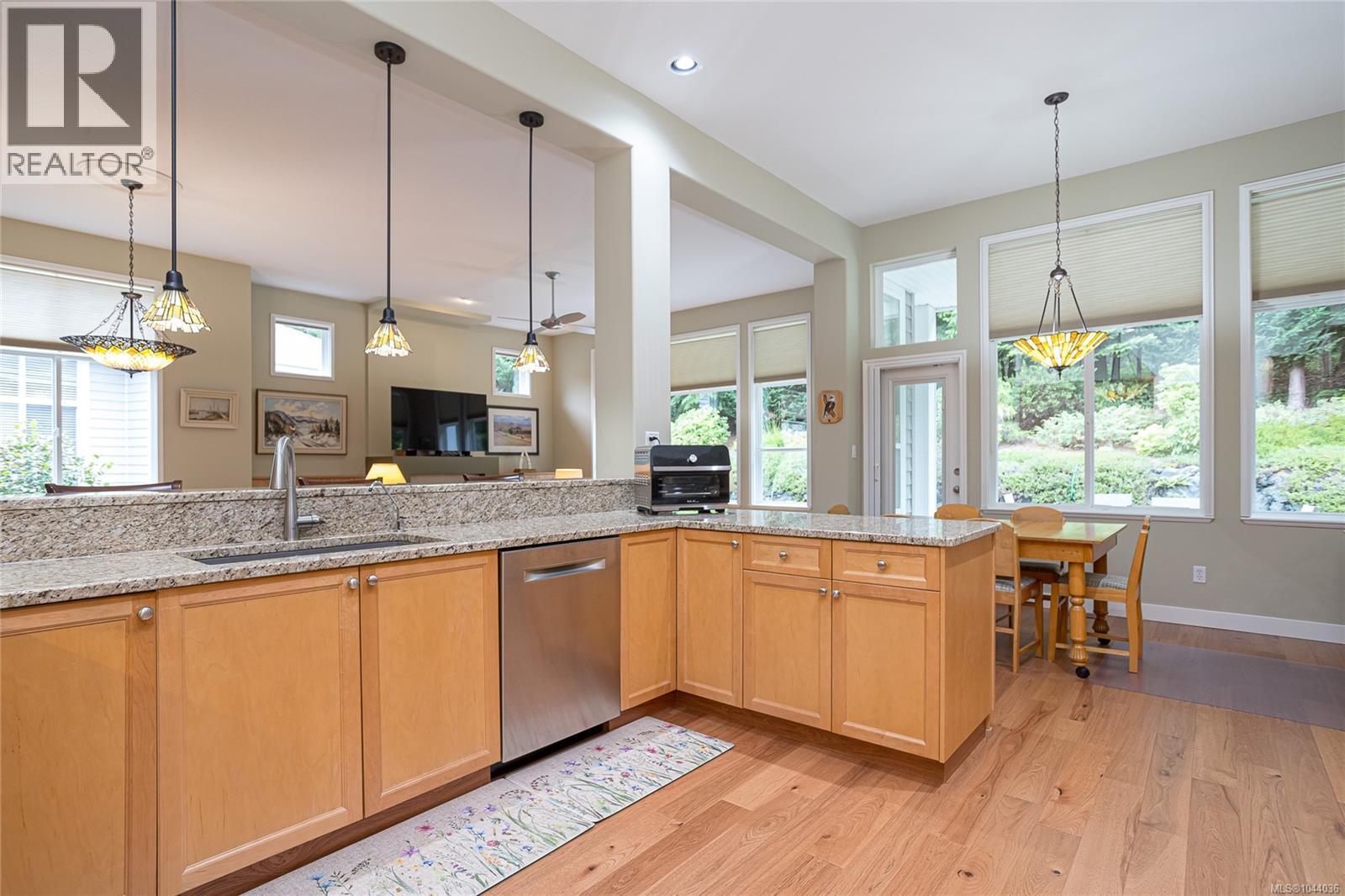 1384 Cape Cod Dr