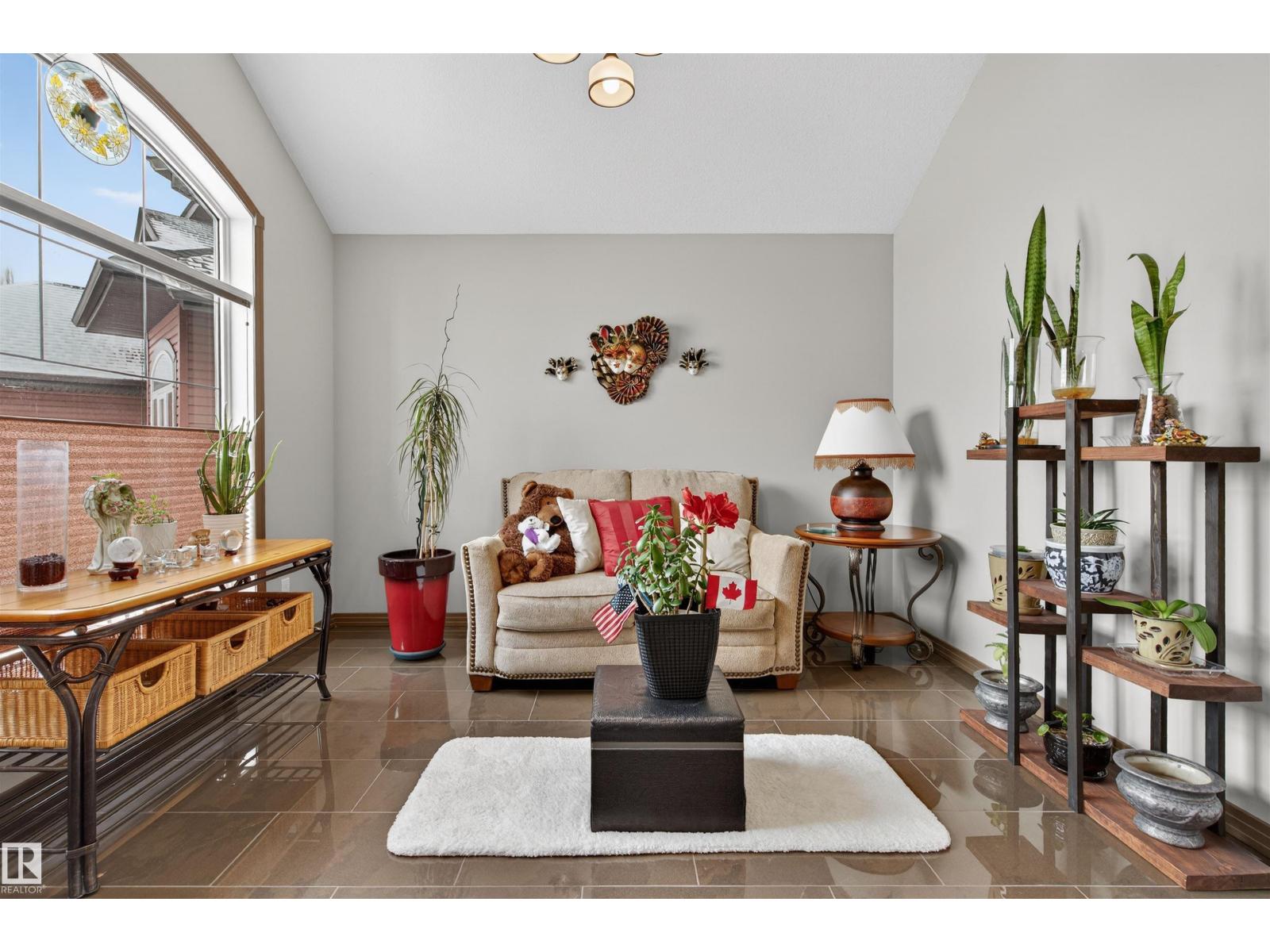 1213 CUNNINGHAM DR SW