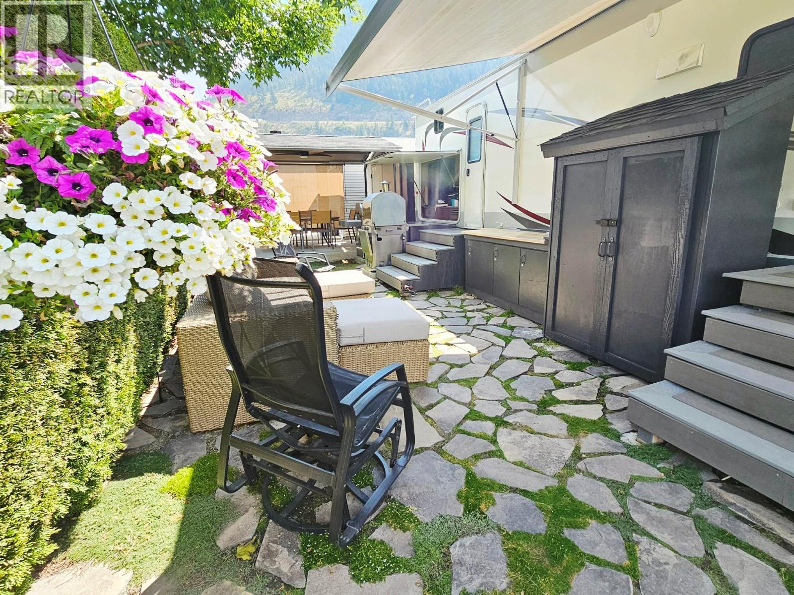1226 Second Avenue Unit# 12